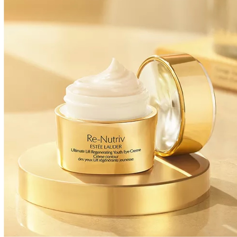 Estee Lauder Re-Nutriv Ultimate Lift Regenerating Youth Eye Crème  .5 Oz
